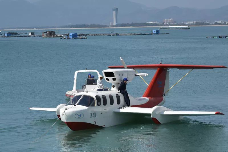 海上飞船