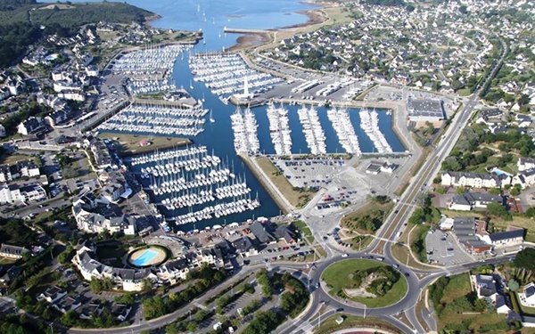 规划及策划未来游艇消费市场的游艇港